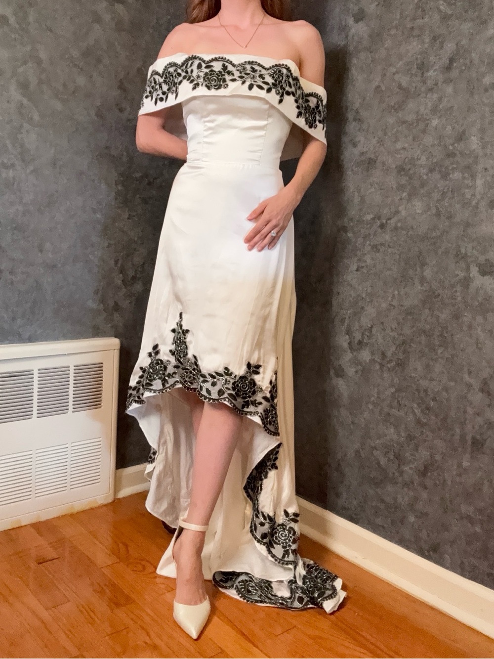 Bridess NWT Black Lace Off Shoulder Bridal Gown Wedding Dress
